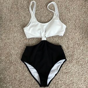 Cupshe bathing suit